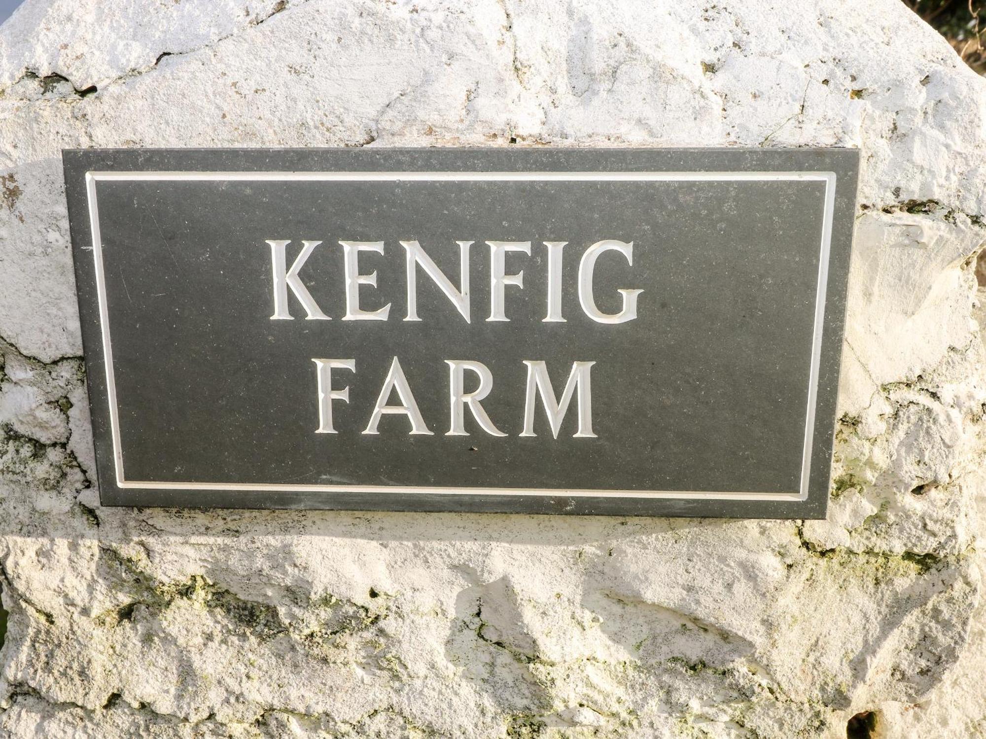 Kenfig Farm Villa บริดจ์เอนด์ ภายนอก รูปภาพ